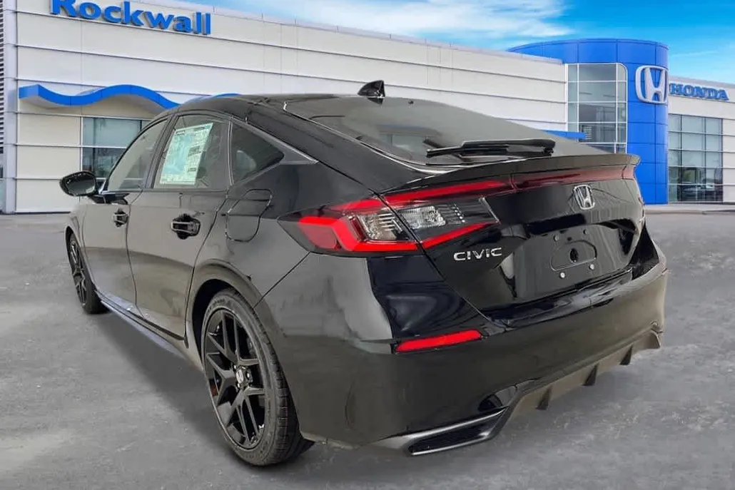 2025 Honda Civic Sport photo 1