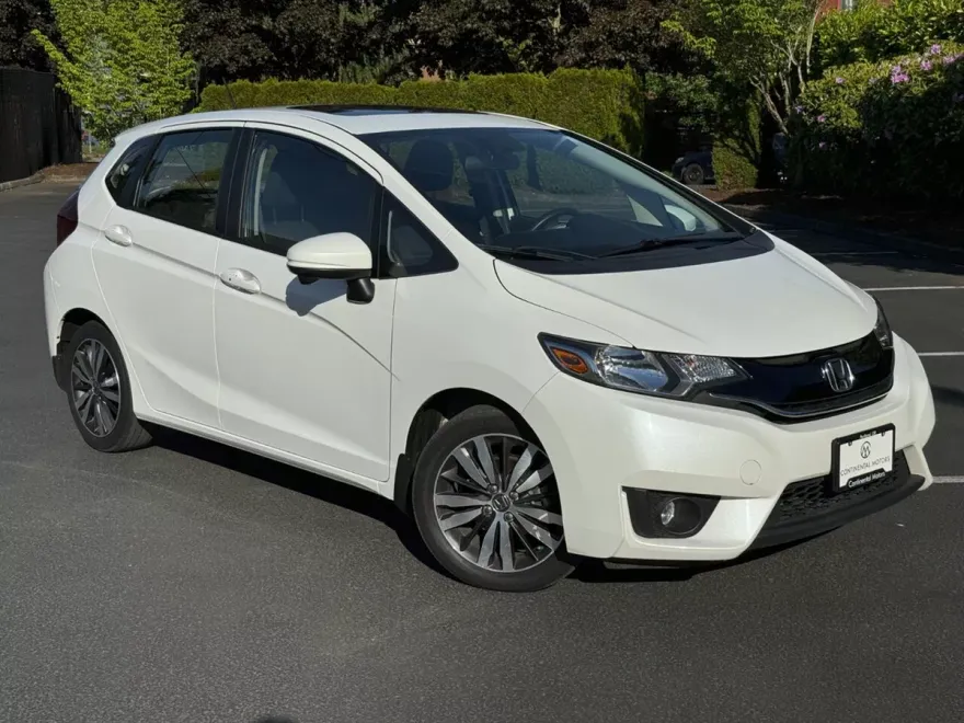 2016 Honda Fit EX photo 1