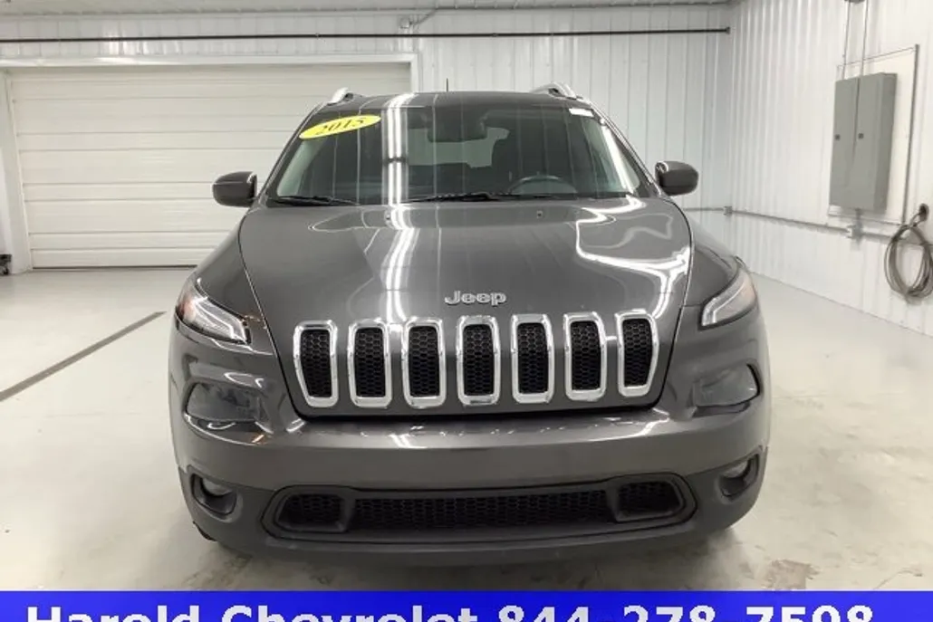 2015 Jeep Cherokee Latitude photo 1
