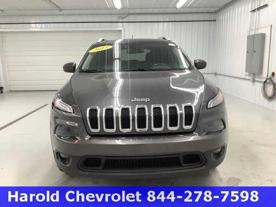 2015 Jeep Cherokee Latitude photo 1