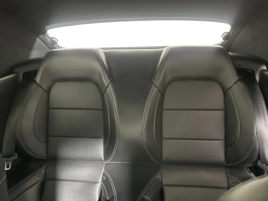 2018 Ford Mustang EcoBoost Premium photo 1