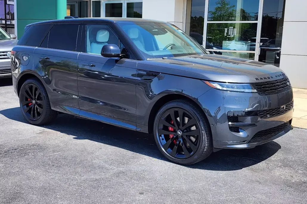 2025 Land Rover Range Rover Sport SE photo 1