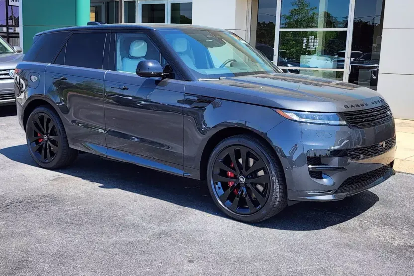 2025 Land Rover Range Rover Sport SE photo 1