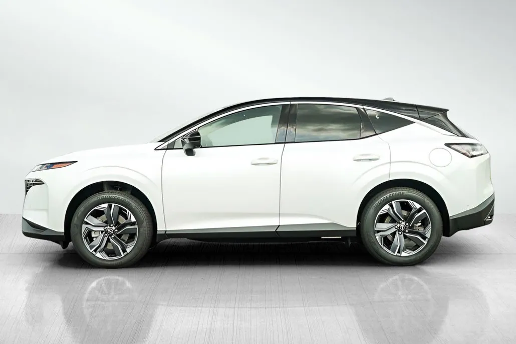 2025 Nissan Murano SL photo 1