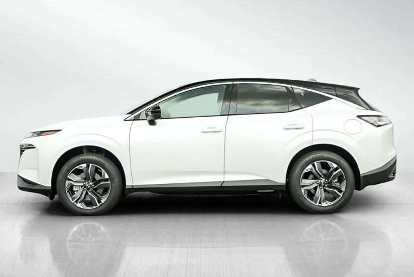 2025 Nissan Murano SL photo 1