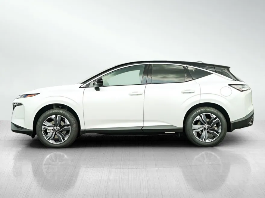 2025 Nissan Murano SL photo 1