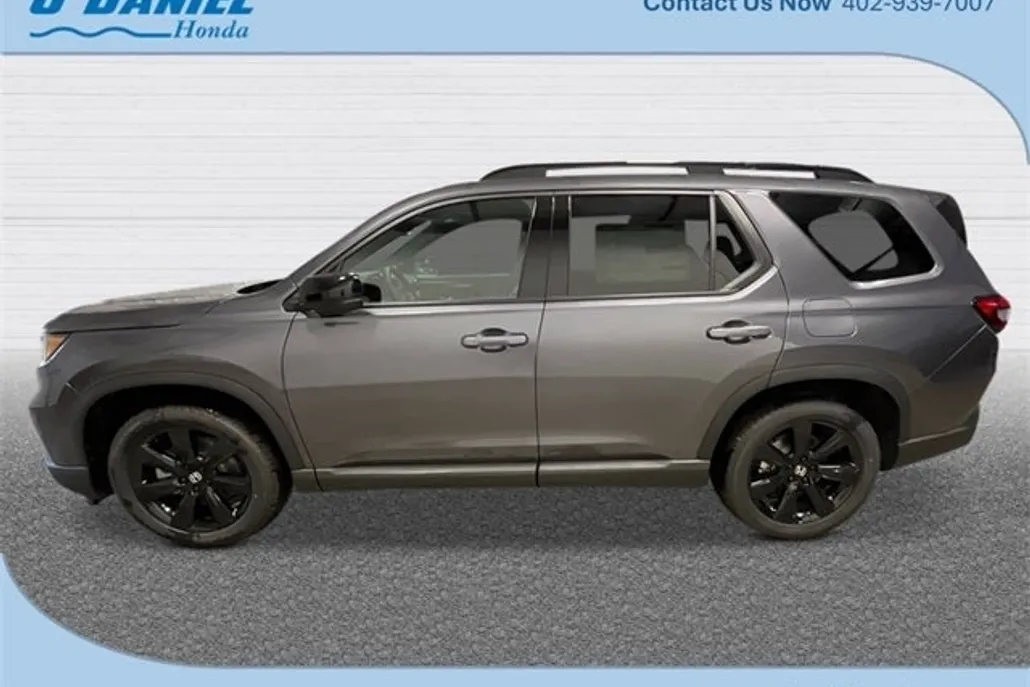 2025 Honda Pilot Black Edition photo 1