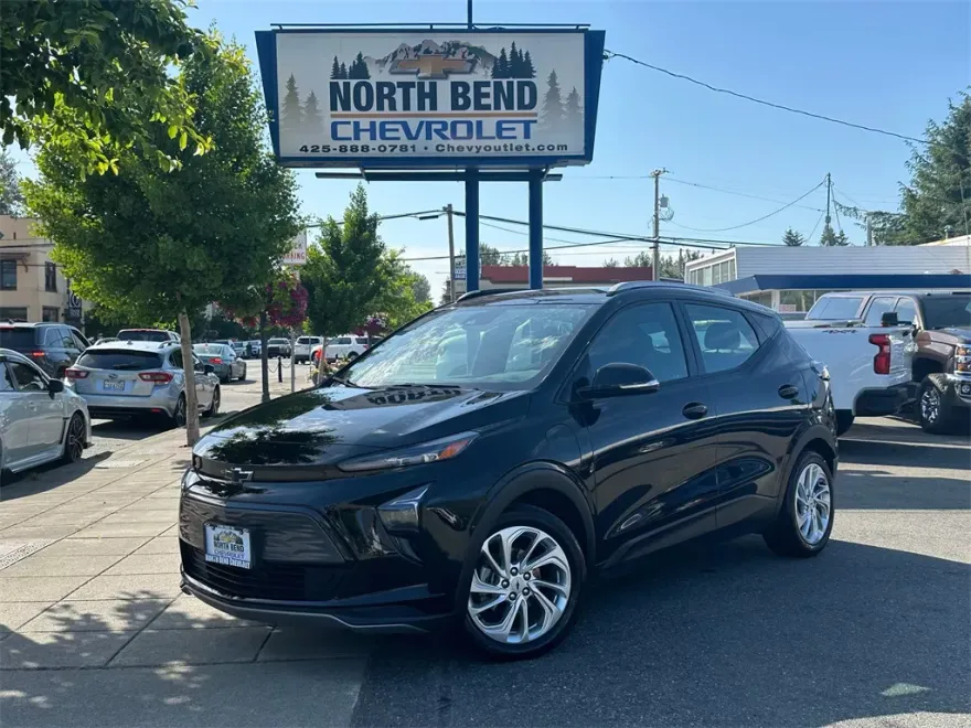 2023 Chevrolet Bolt EUV photo 1