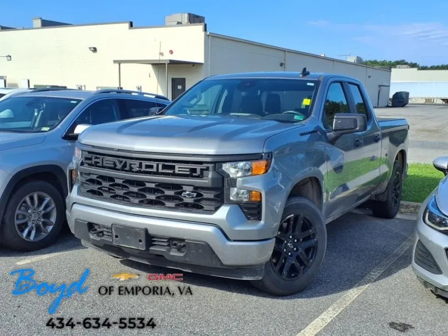 2023 Chevrolet Silverado 1500 Custom photo 1