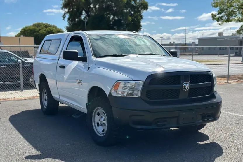 2016 Ram 1500 Tradesman photo 1