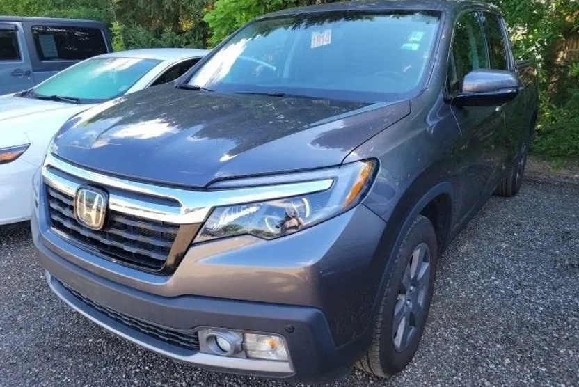 2020 Honda Ridgeline RTL-E photo 1
