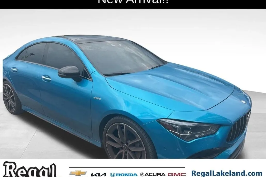 2024 Mercedes Benz CLA AMG 35 photo 1