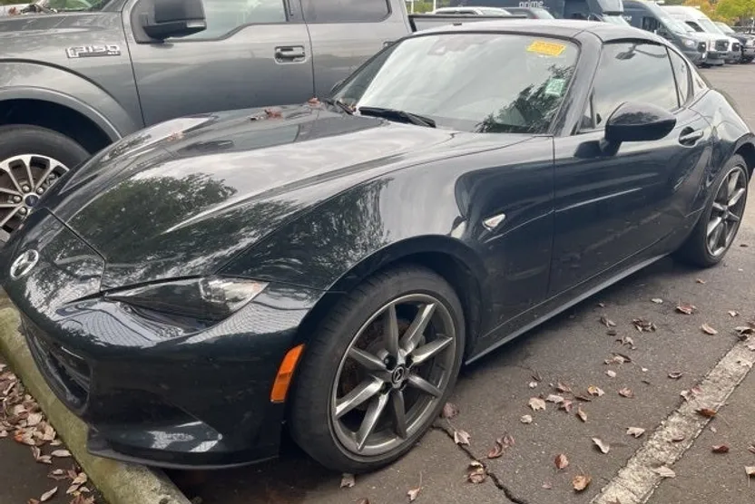 2023 Mazda MX-5 Miata RF Miata Grand Touring photo 1