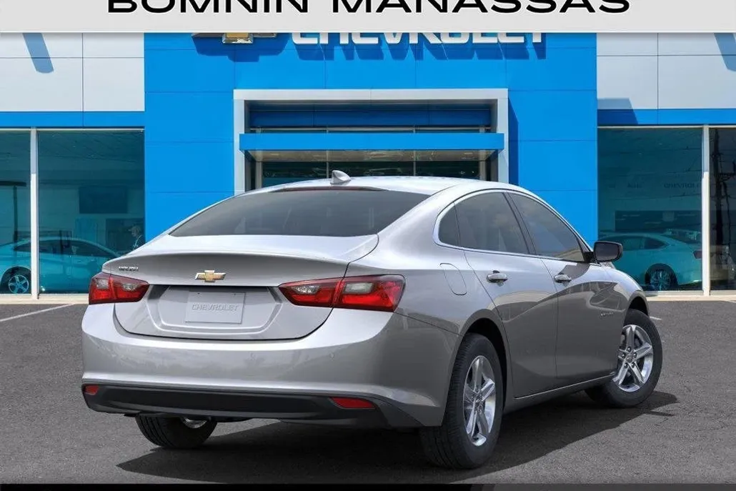 2025 Chevrolet Malibu LS photo 1