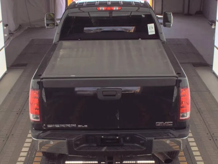 2011 Gmc Sierra SLE photo 1