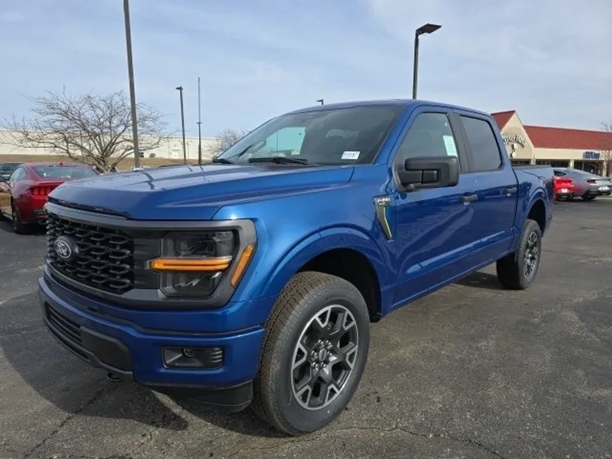 2025 Ford F-150 STX photo 1