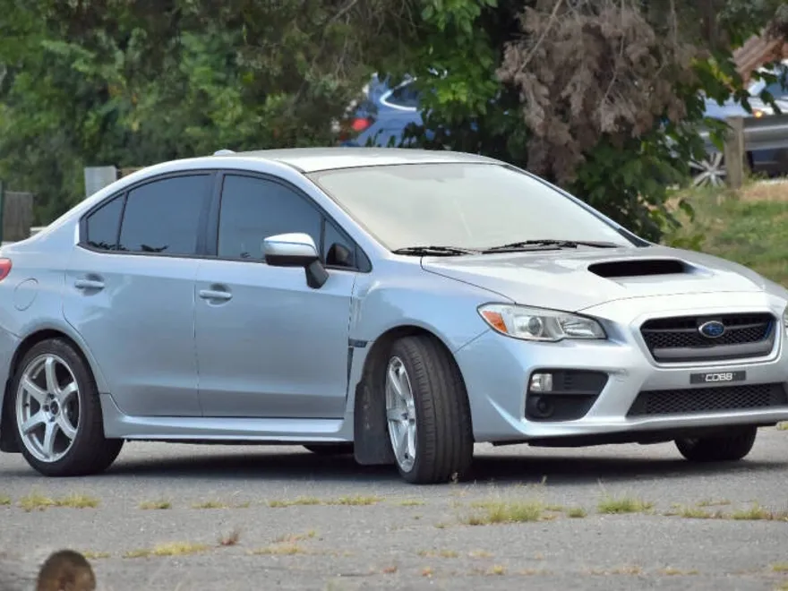 2015 Subaru WRX photo 1