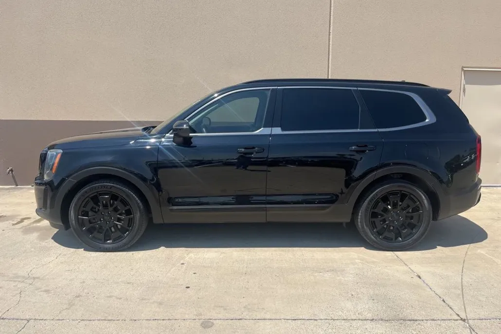 2021 Kia Telluride EX photo 1
