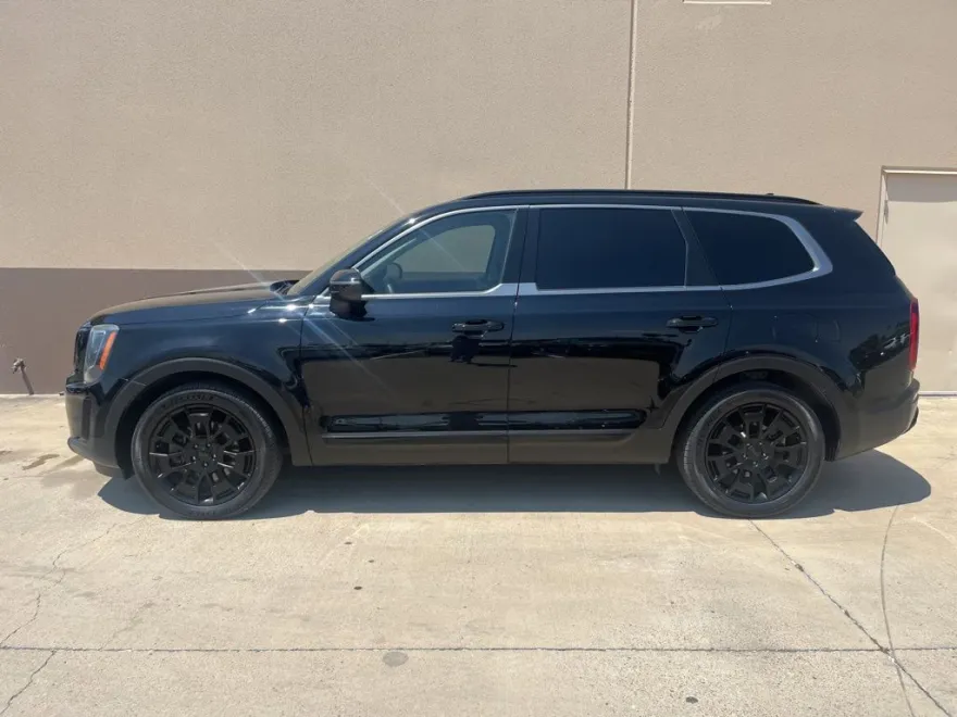 2021 Kia Telluride EX photo 1