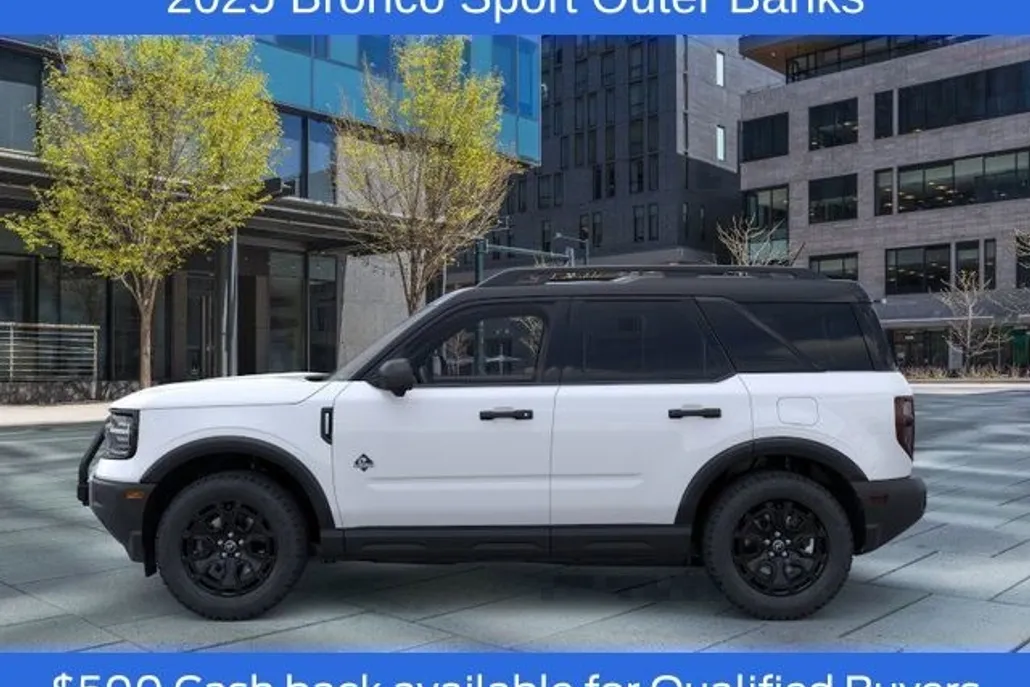 2025 Ford Bronco Sport Outer Banks photo 1