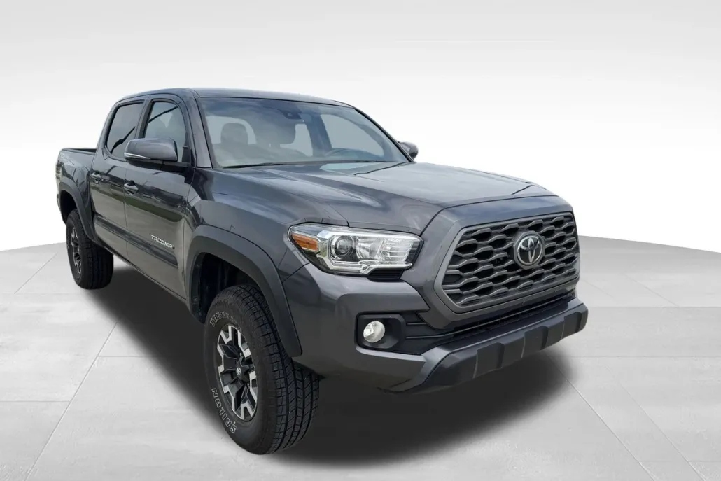2023 Toyota Tacoma SR photo 1