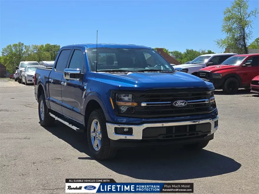 2025 Ford F-150 XLT photo 1