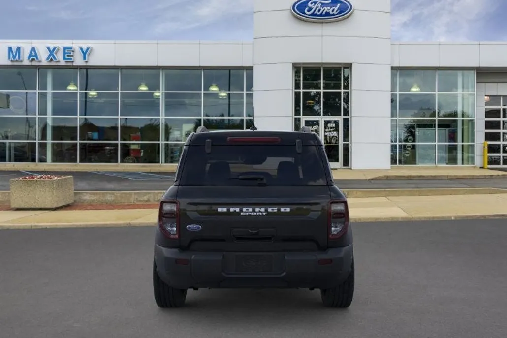 2025 Ford Bronco Sport Outer Banks photo 1