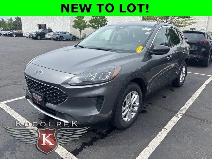 2022 Ford Escape SE photo 1