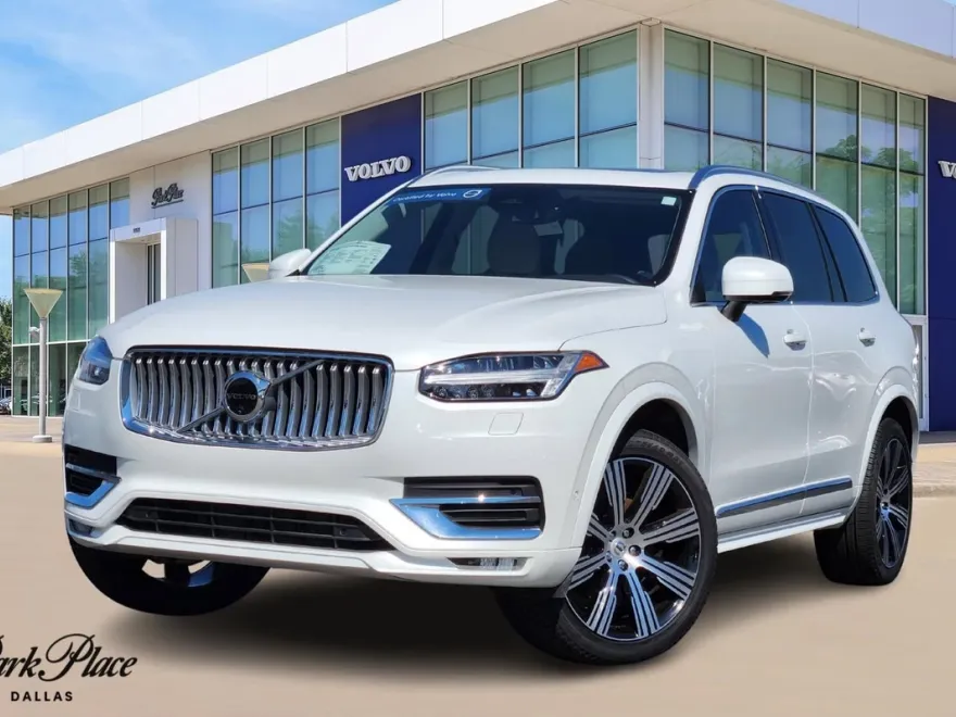2025 Volvo XC90 Plus photo 1