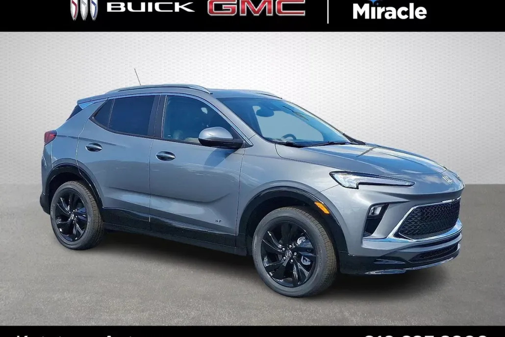 2026 Buick Encore GX Sport Touring photo 1