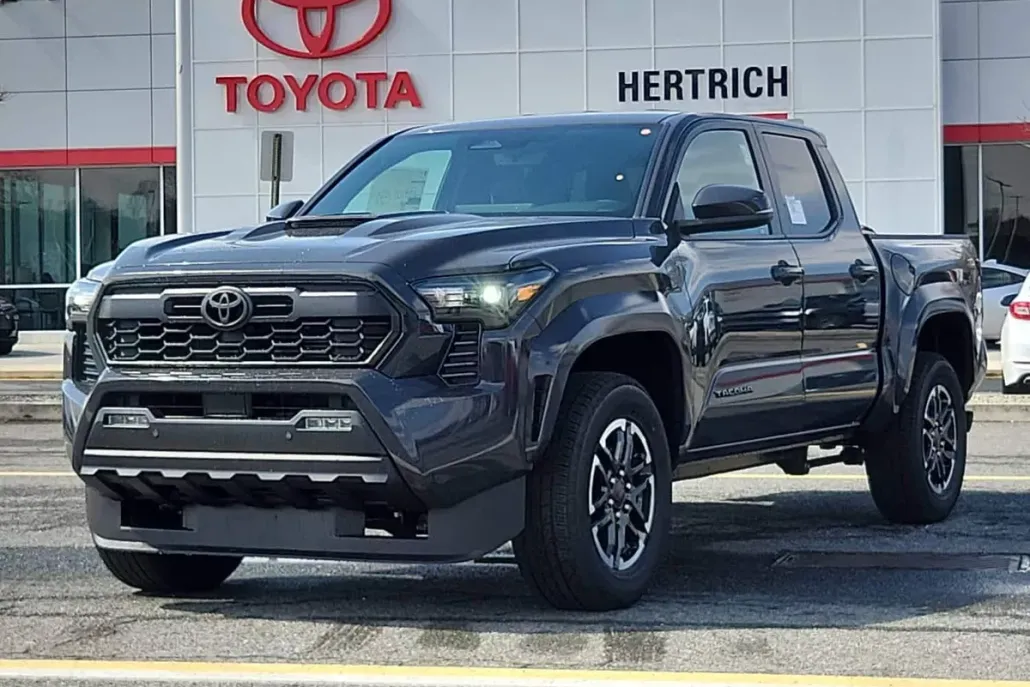 2025 Toyota Tacoma TRD Sport Double Cab photo 1