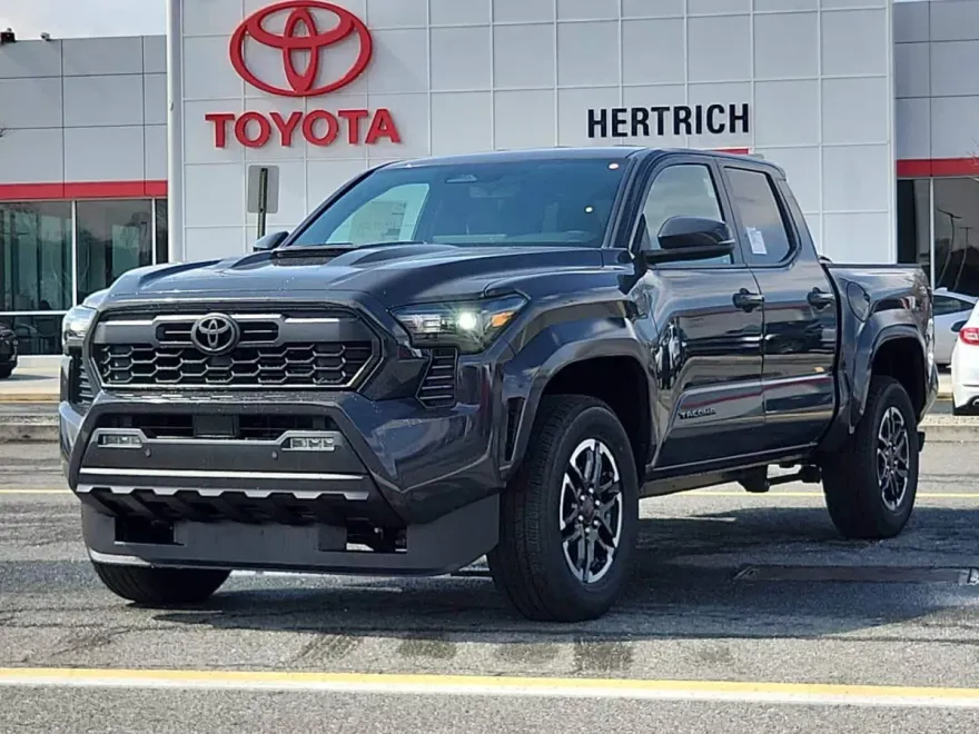 2025 Toyota Tacoma TRD Sport Double Cab photo 1