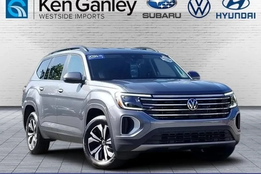 2024 Volkswagen Atlas SE photo 1