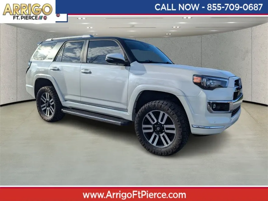 2021 Toyota 4Runner Limited photo 1