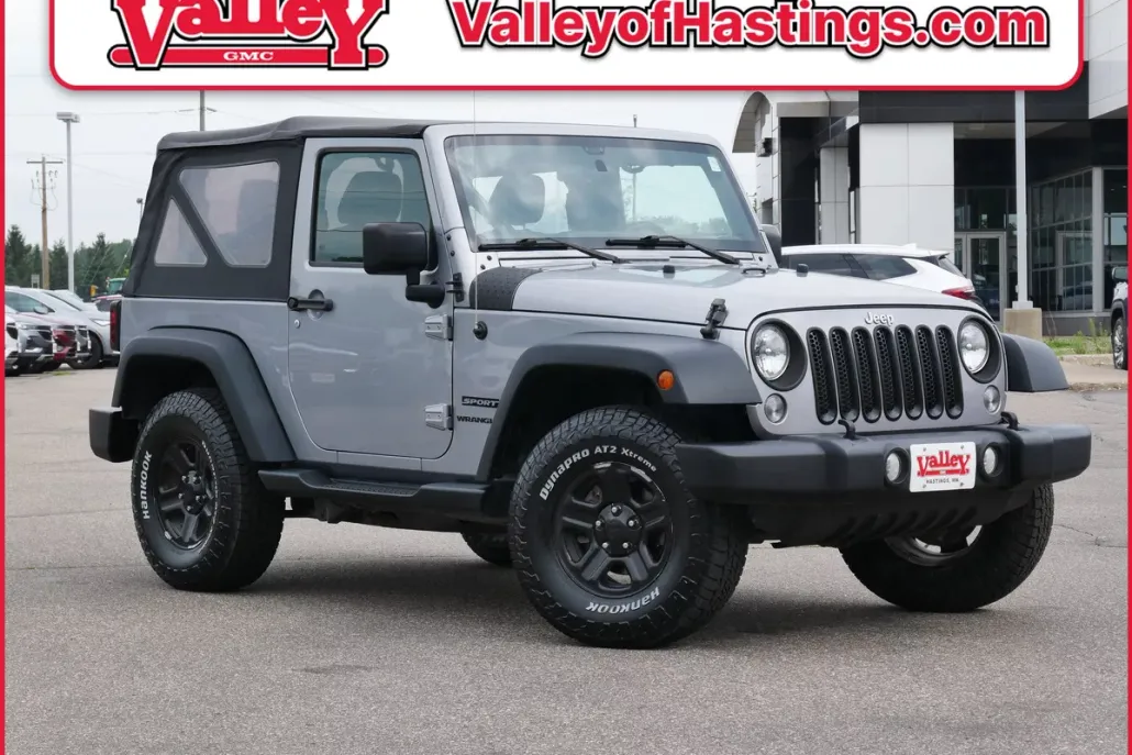 2016 Jeep Wrangler Sport photo 1