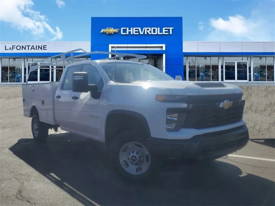 2024 Chevrolet Silverado 2500HD photo 1
