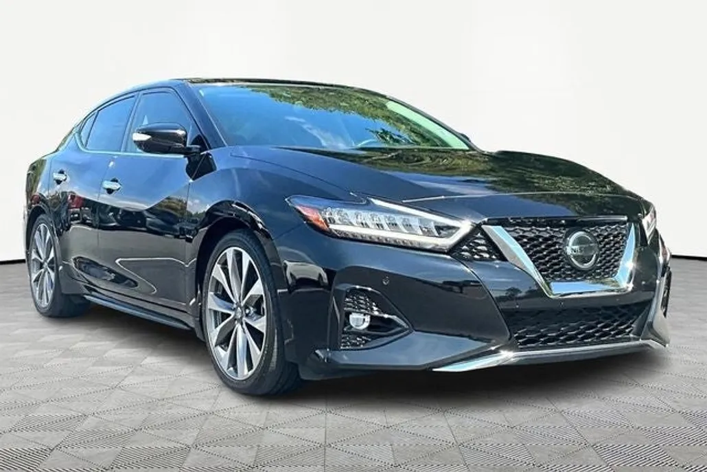 2022 Nissan Maxima Platinum photo 1