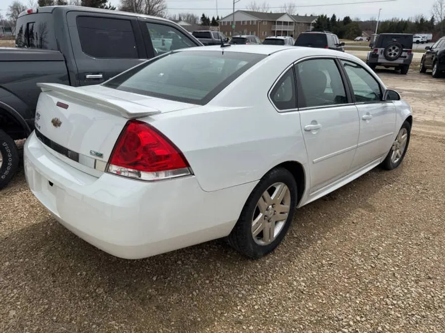 2011 Chevrolet Impala Fleet photo 1