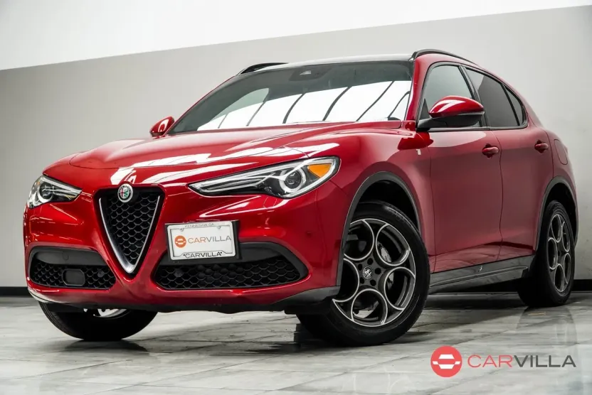 2022 Alfa Romeo Stelvio Ti photo 1
