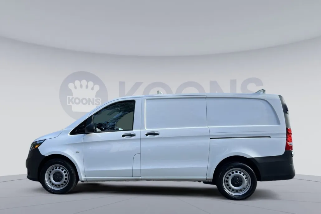 2023 Mercedes Benz Metris Cargo photo 1