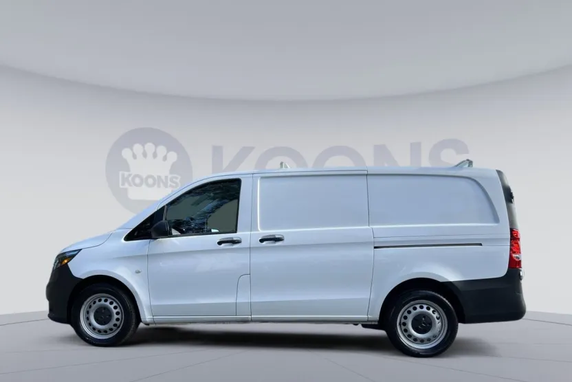 2023 Mercedes Benz Metris Cargo photo 1