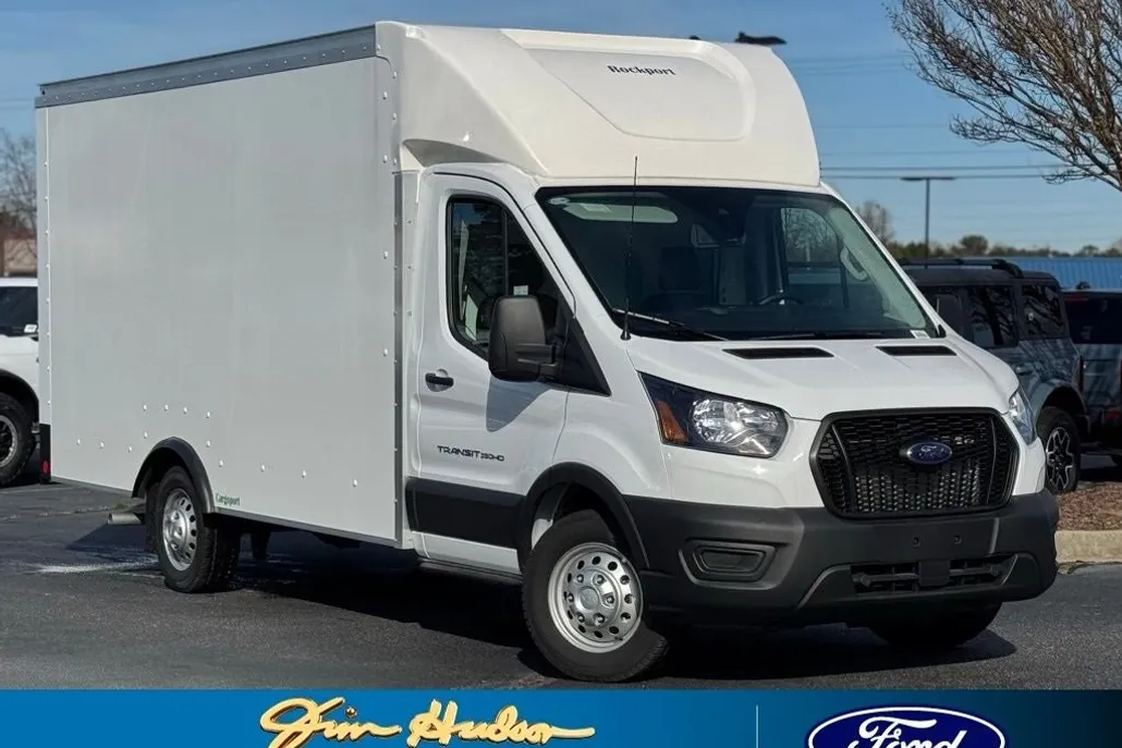 2024 Ford Transit photo 1