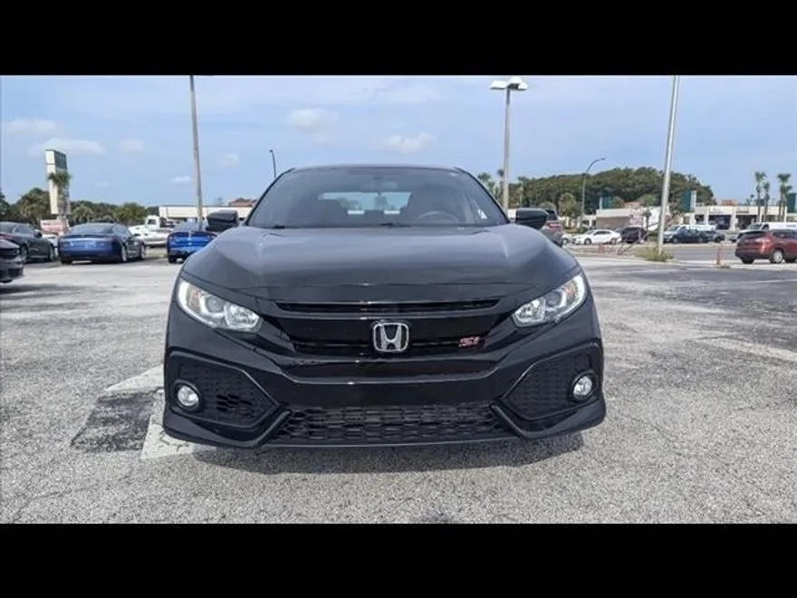 2018 Honda Civic Si photo 1