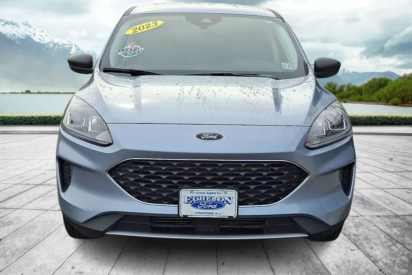 2022 Ford Escape SE photo 1