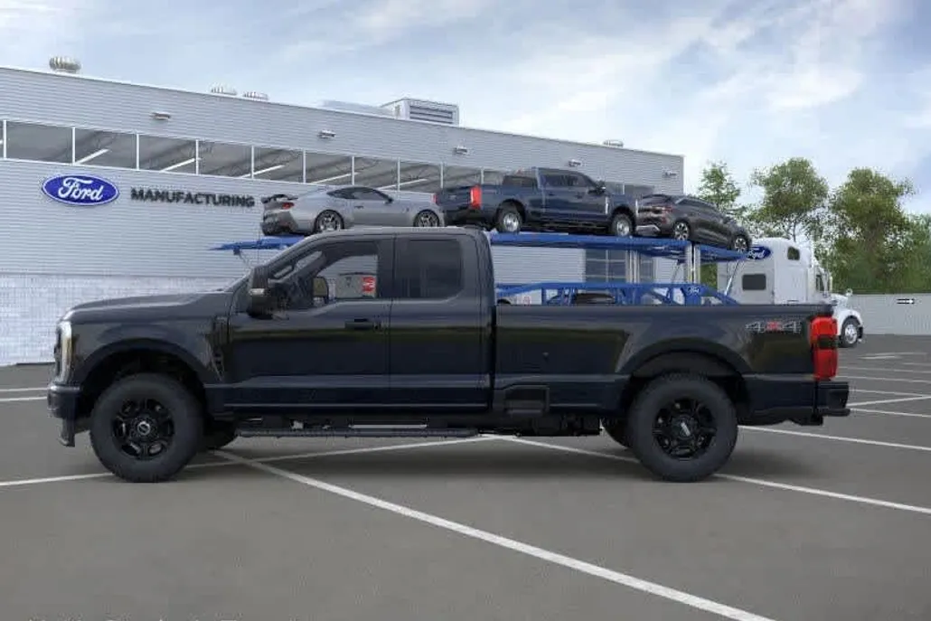 2026 Ford F-350 XL photo 1