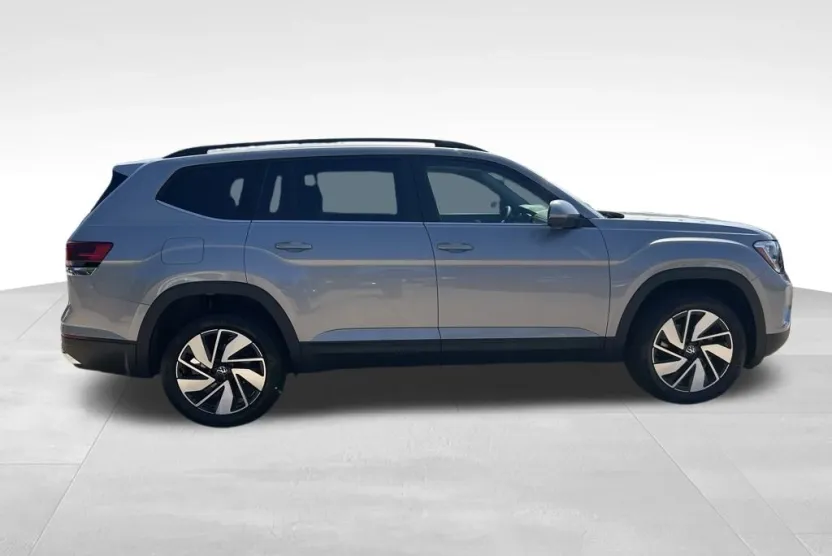 2025 Volkswagen Atlas SE Technology photo 1