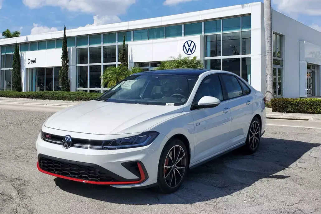 2025 Volkswagen Jetta GLI photo 1