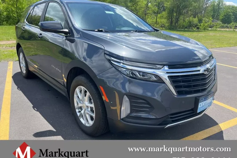 2023 Chevrolet Equinox LT photo 1
