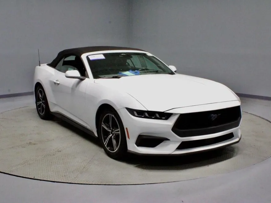 2024 Ford Mustang EcoBoost Premium photo 1