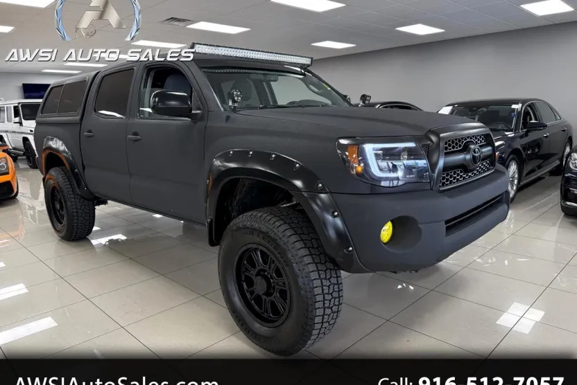 2011 Toyota Tacoma Double Cab photo 1